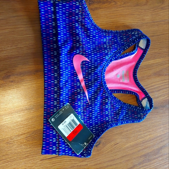 Nike Tops - COPY - NWT NIKE PRO SPORTS BRA